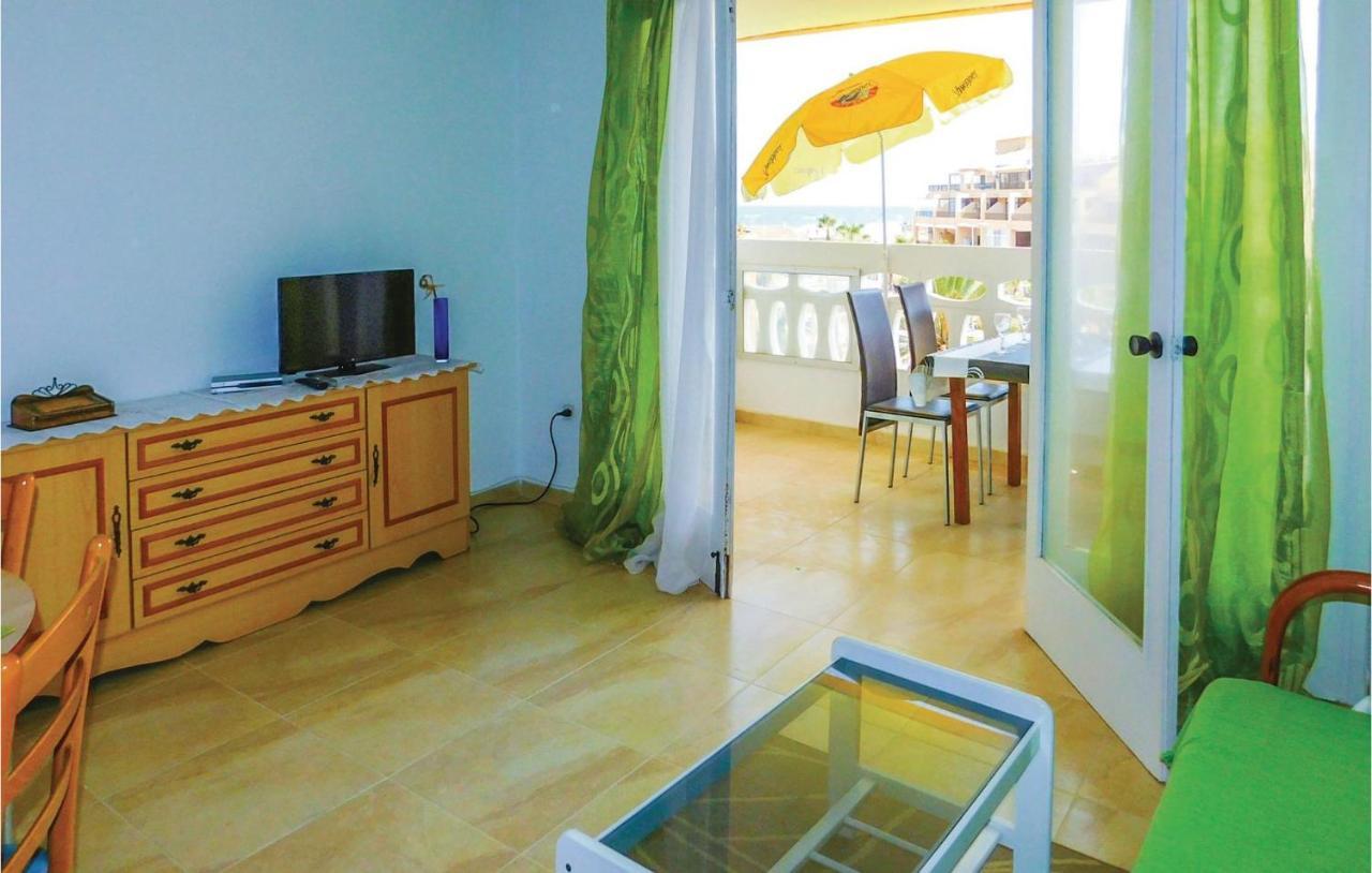 Cozy Apartment In Torrevieja-La Mata With Kitchen Eksteriør billede